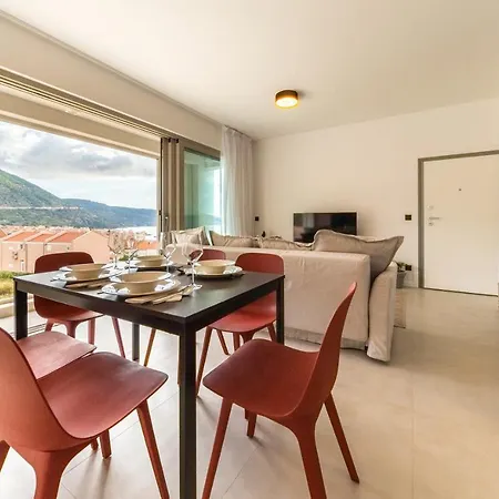 Seaside Elegance Appartamento Komiža