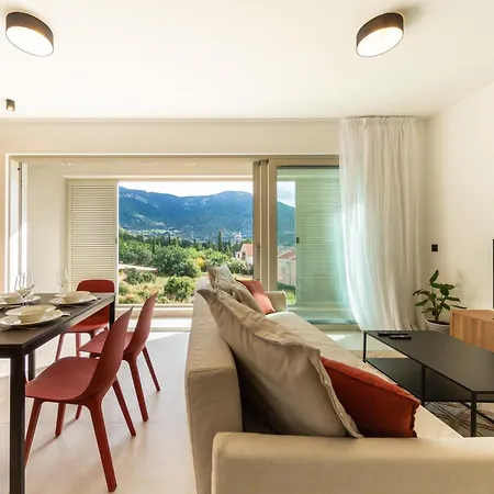 Seaside Elegance * Komiža