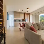 Apartment Seaside Elegance