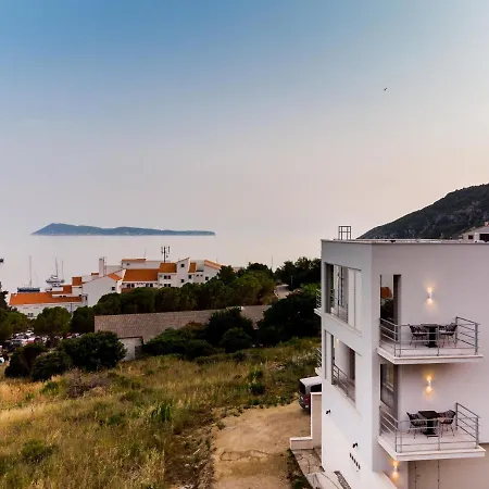 Seaside Elegance Apartment *